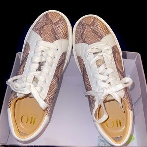 New JLO size 10 snake skin sneakers